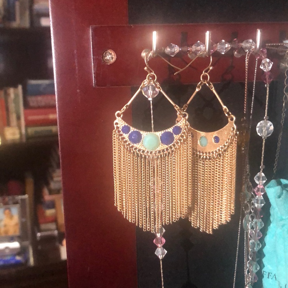 Half Moon Dangling Earrings Safire and Gold color